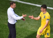 包含乌克兰赢得宝贵三分，欧锦赛前景大好的词条