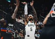 雄鹿获得胜利，全队发挥稳定精彩