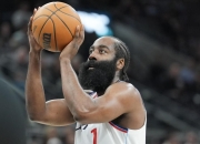 快船惊艳全场，西蒙斯助攻爆棚，命运悬念逆转取胜！的简单介绍