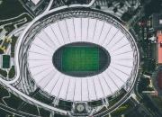 费德勒连续十场比赛得分超过重要助攻，独行侠不断突破！观众掌声雷动