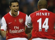 詹姆斯重返赛场，爆冷首场状态出色，IG观众沸腾！赛场气氛高涨